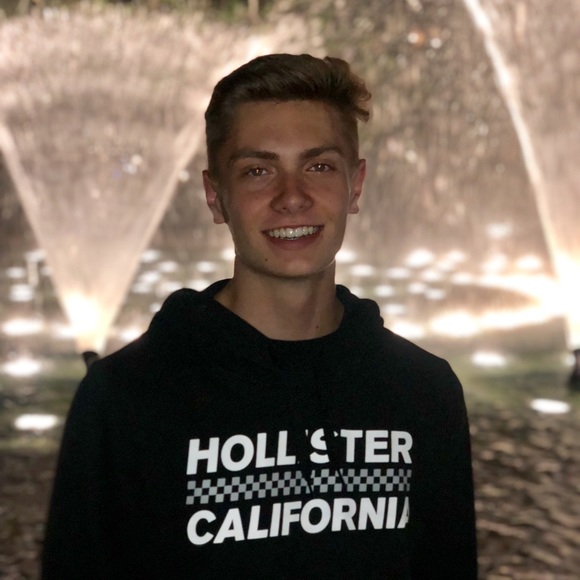 Meet your Posher, Gini - Picture 2 of 2